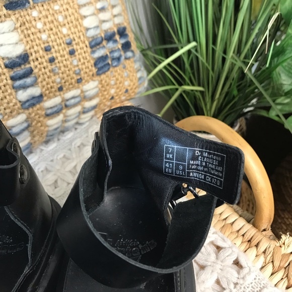Dr. Martens Clarissa Black Sandals Size 9 - Picture 3 of 5